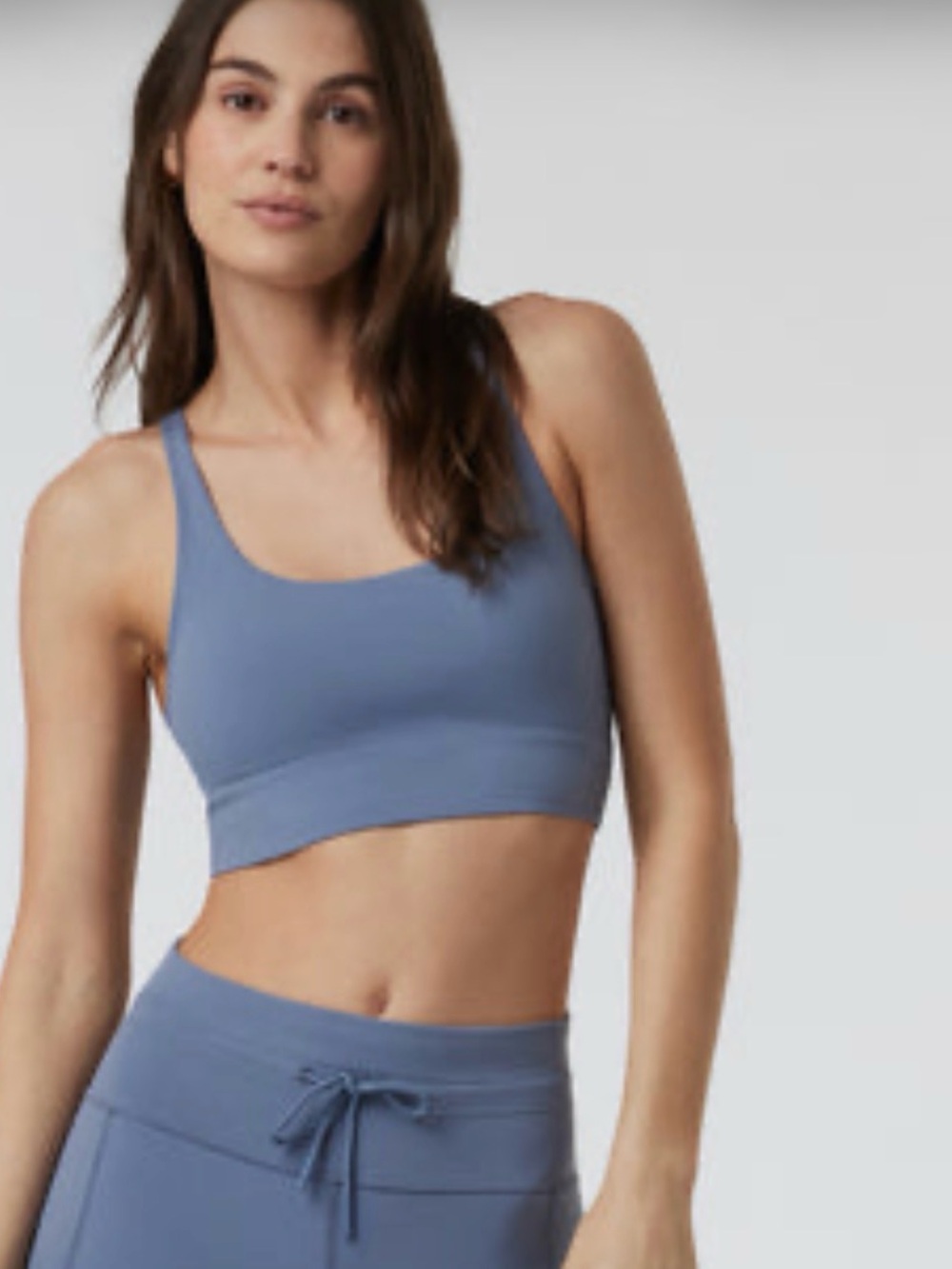 Vuori Scoop Sports Bra in Dusty Blue